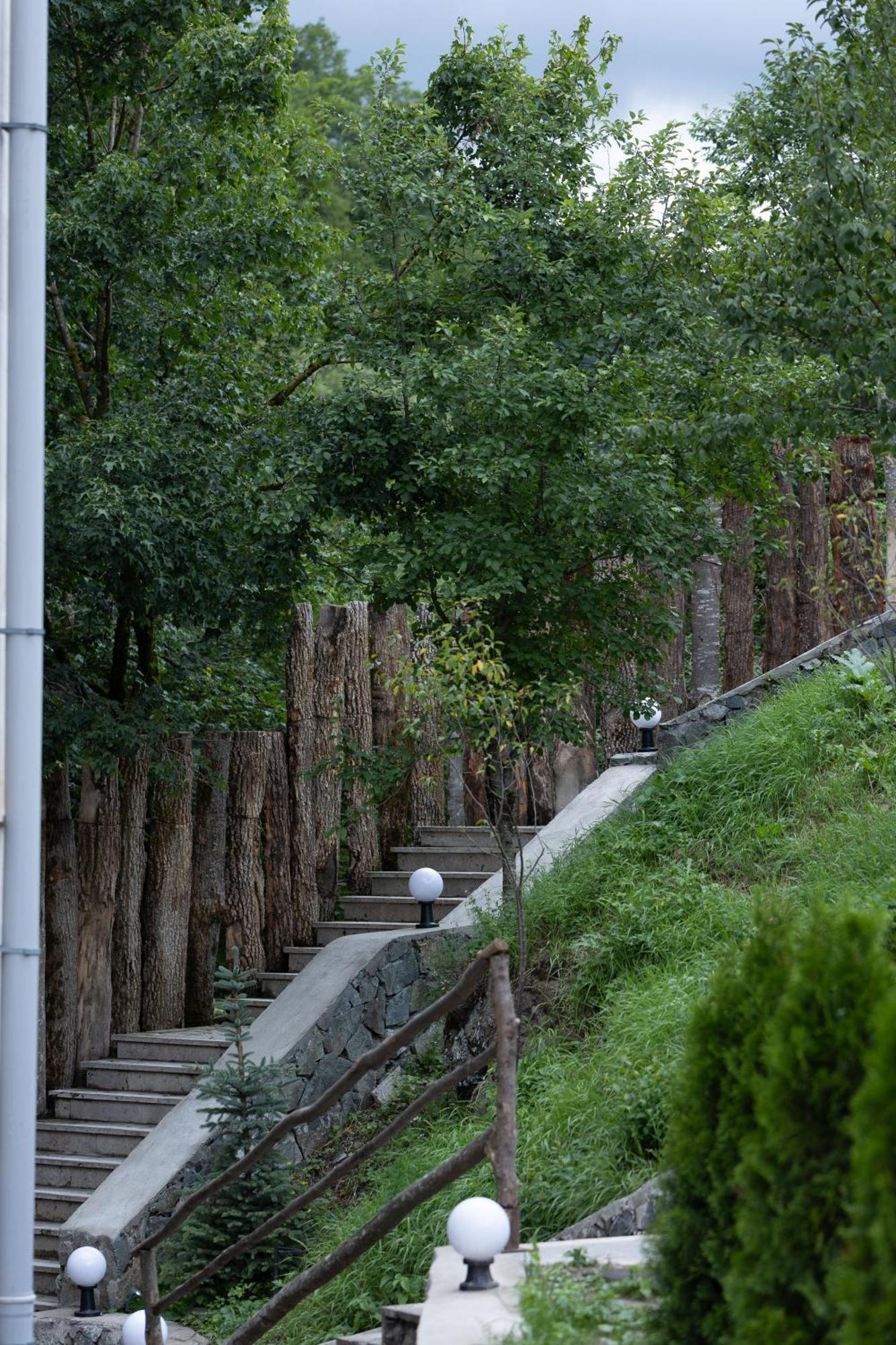 Valley Park Dilijan Exterior foto